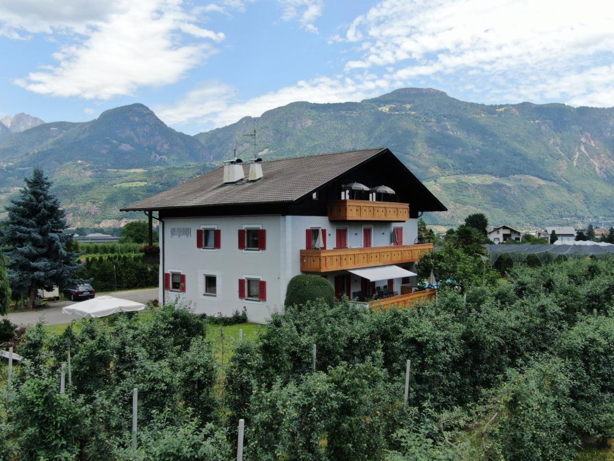 Appartements Kreuzwegerhof Lana Buitenkant foto